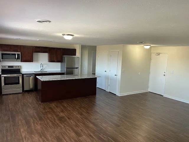 Park Tower – 2BD 1 and a Half BA Upgraded