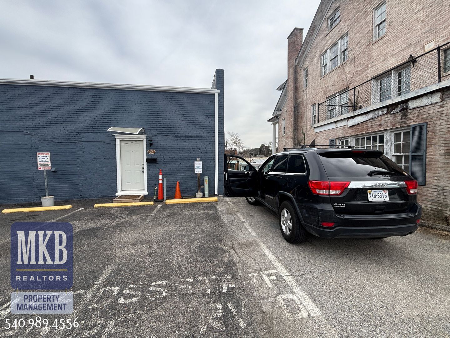 17 S College Ave – photo 1