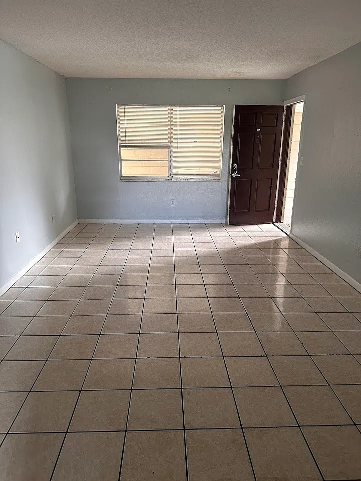 1 Bedroom Apartments in Downtown – photo 2