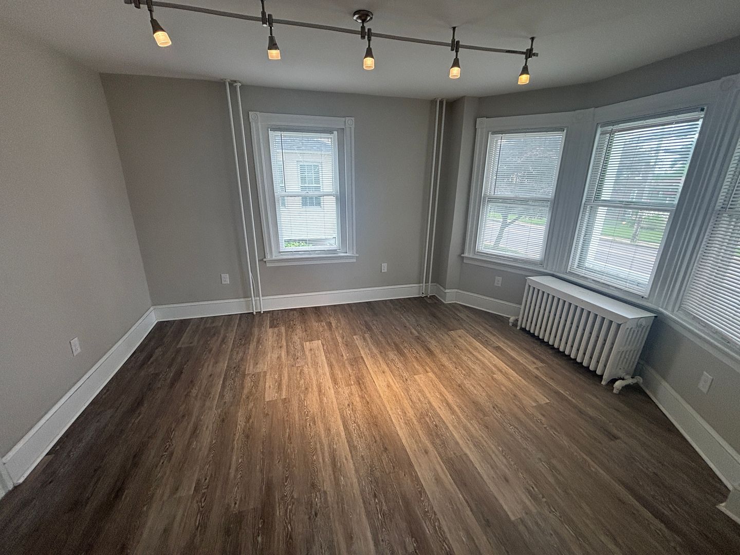 273 N Spring Garden St – photo 2