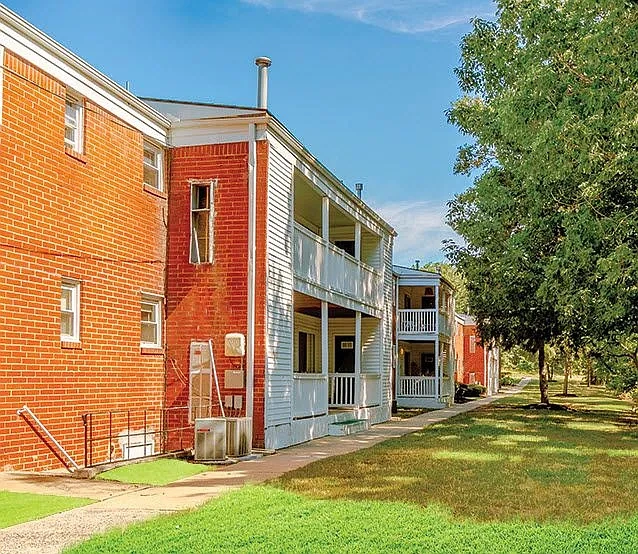 Woodmere Apartments – photo 5