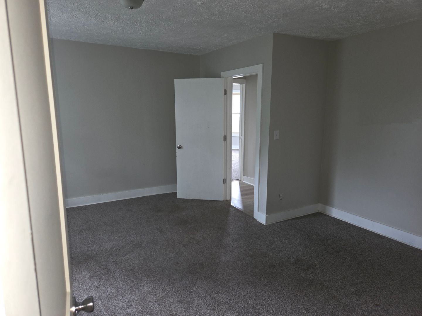 199 Eastern Ave unit Apt 3 – photo 2