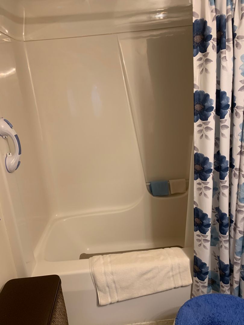 1005 Valley View Ln unit Unit 8 – photo 2