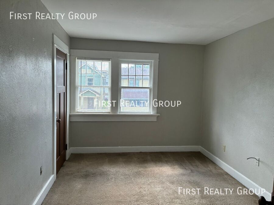 222 S Findlay St – photo 5