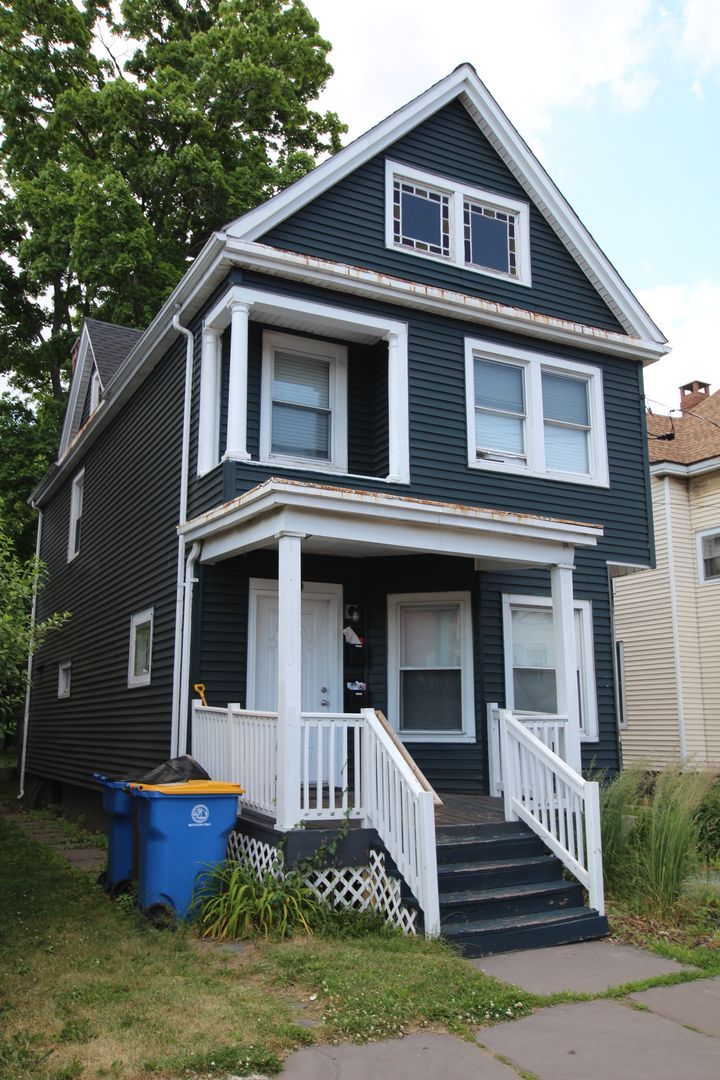 17 O'Neil St unit 17-2 O'Neil St – photo 1