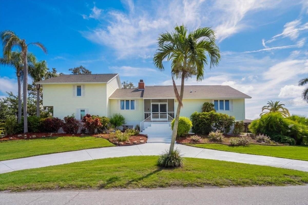 2407 Palma Sola Blvd – photo 2