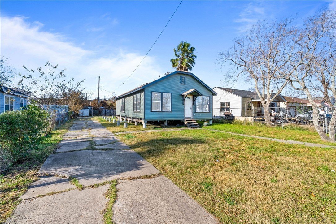 3127 Magnolia St – photo 2