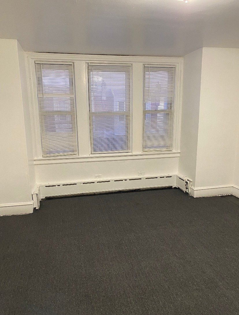 5810 N American St – photo 2