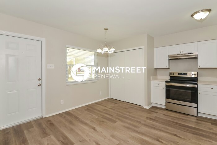 2300 23rd Ave W – photo 4