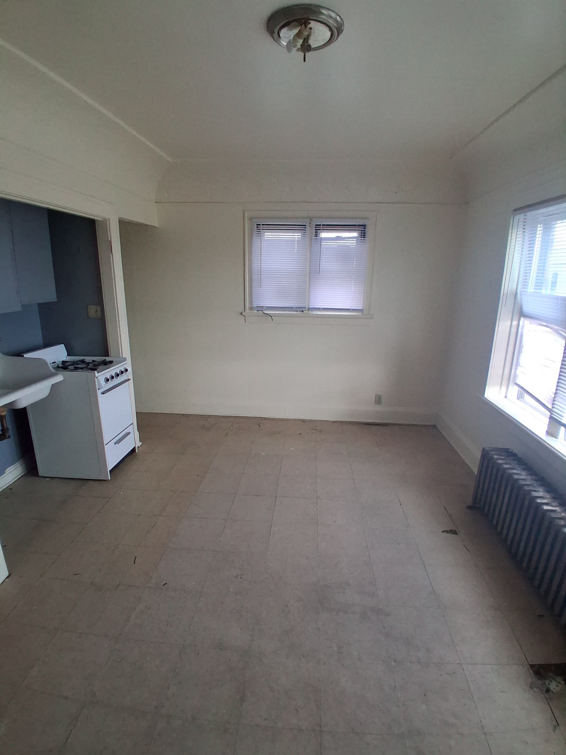 1242 W Highland Ave unit 14 – photo 2