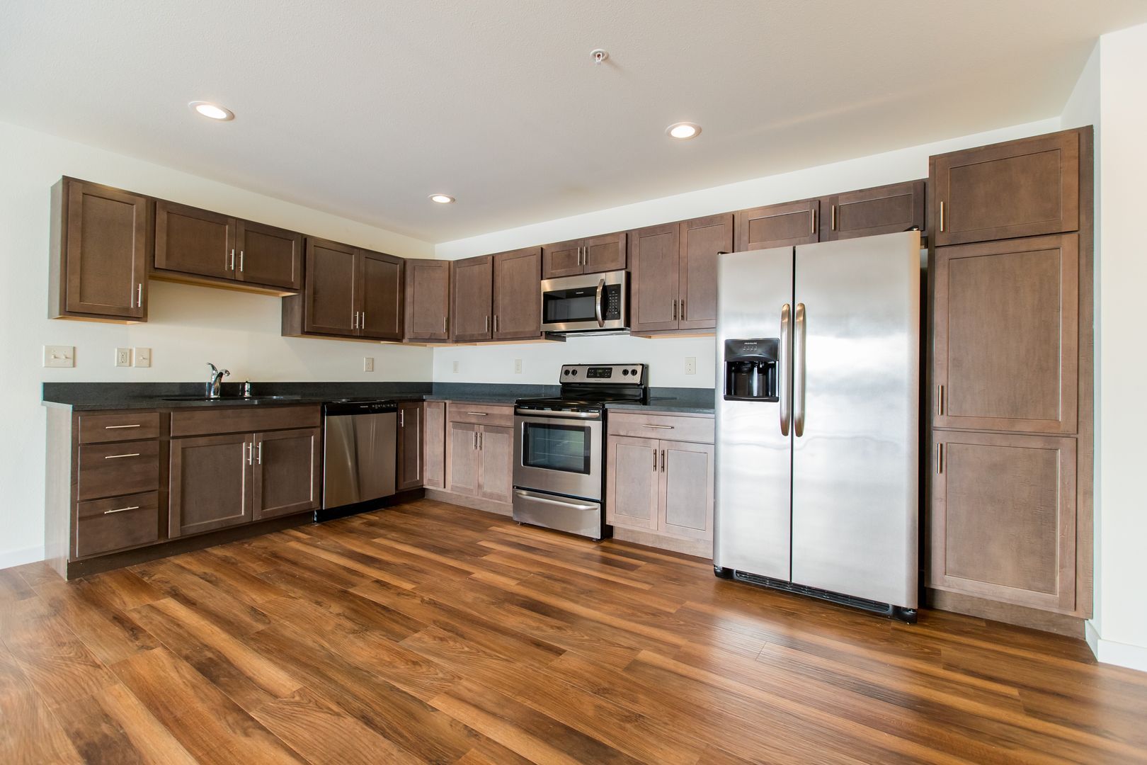 1775 Park Ave unit 1785-07 – photo 5