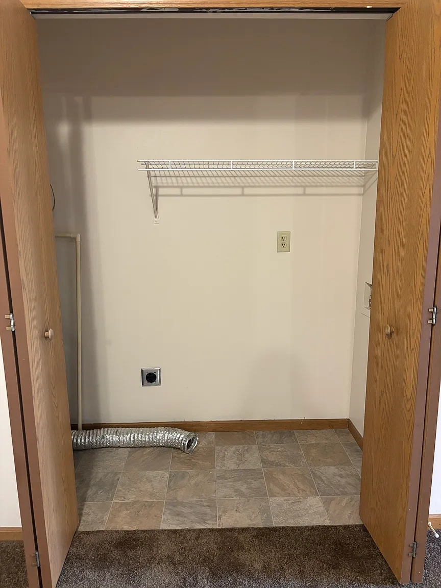 East Ridge Apartments – photo 1