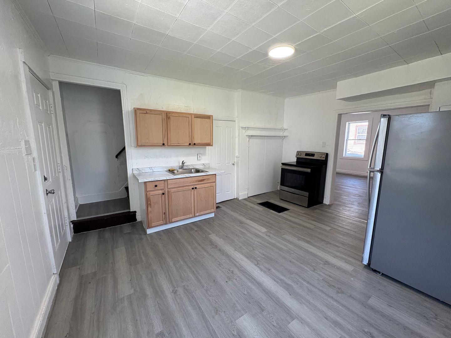 217 S Hartley St – photo 1