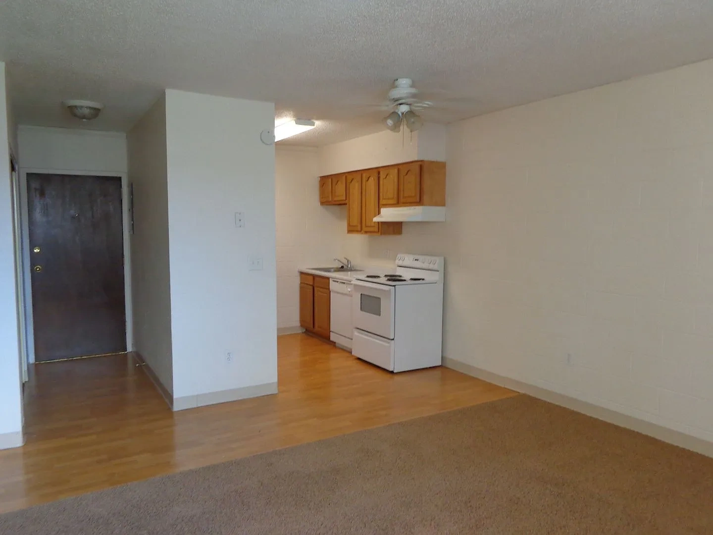 Crestwood Apartments – Floor plan