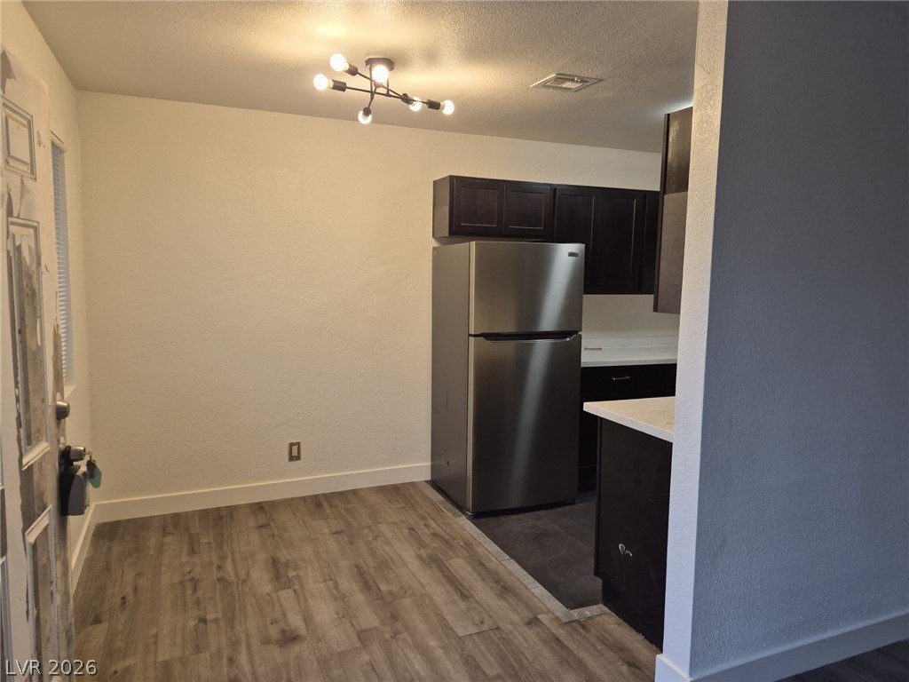 1831 N Walnut Rd #C – photo 5