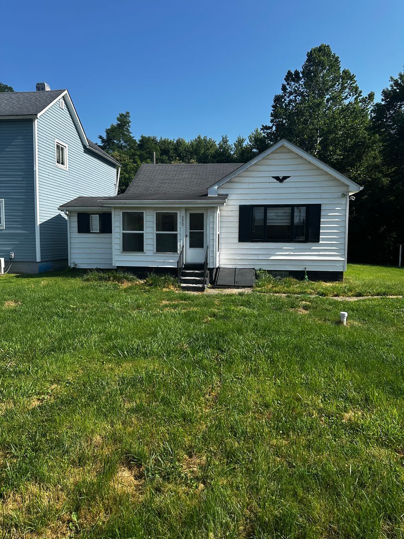 393 Jackson St – photo 1