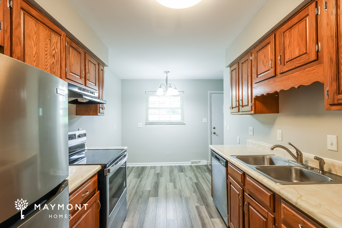 650 Cranford Dr – photo 5