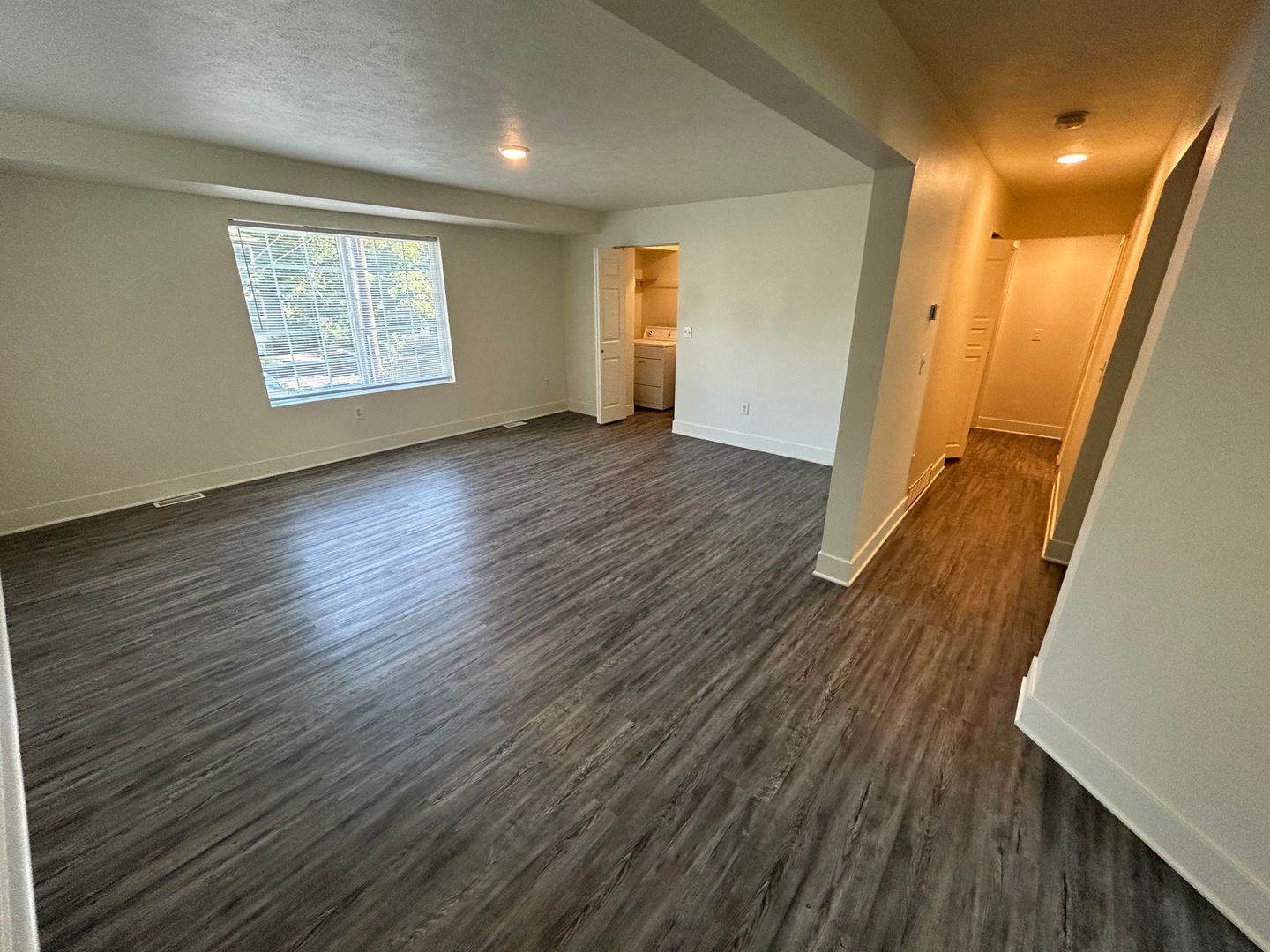 803 E Mission Ave unit Unit 803 1/2 – photo 1