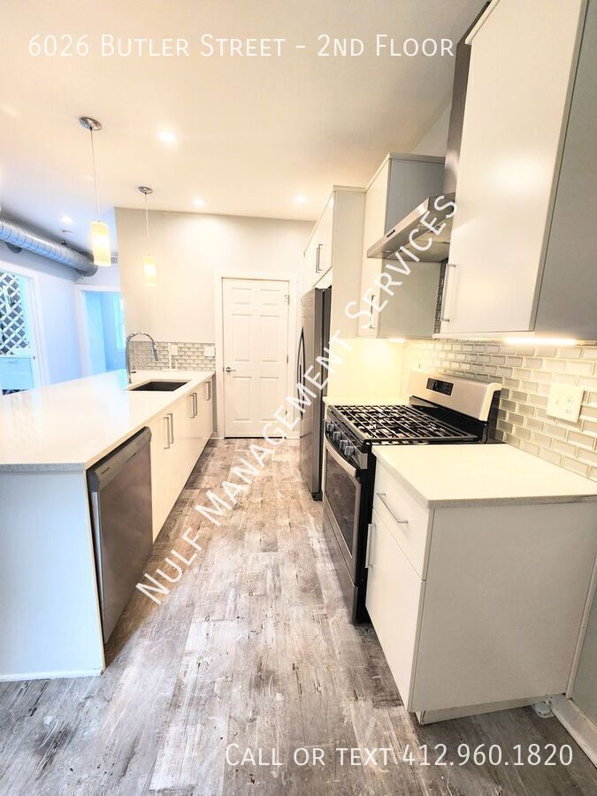 6026 Butler St – photo 1