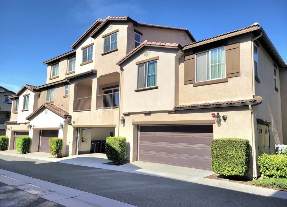 40955 Belleray Ave – photo 2