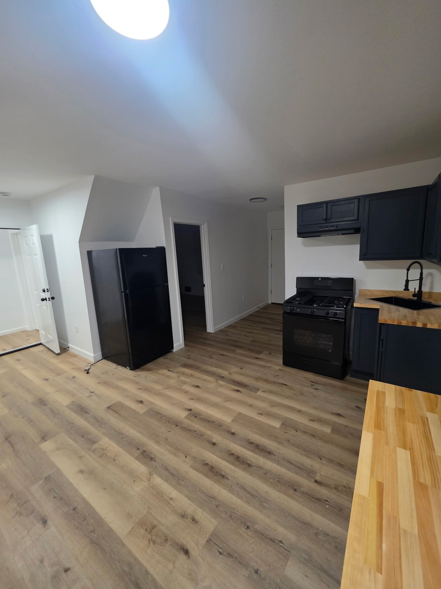 3061 W 46th St unit A – photo 4