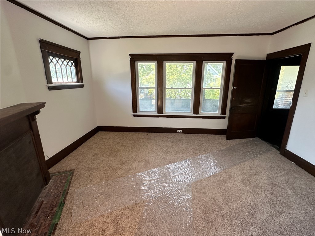 14415 Westropp Ave – photo 4