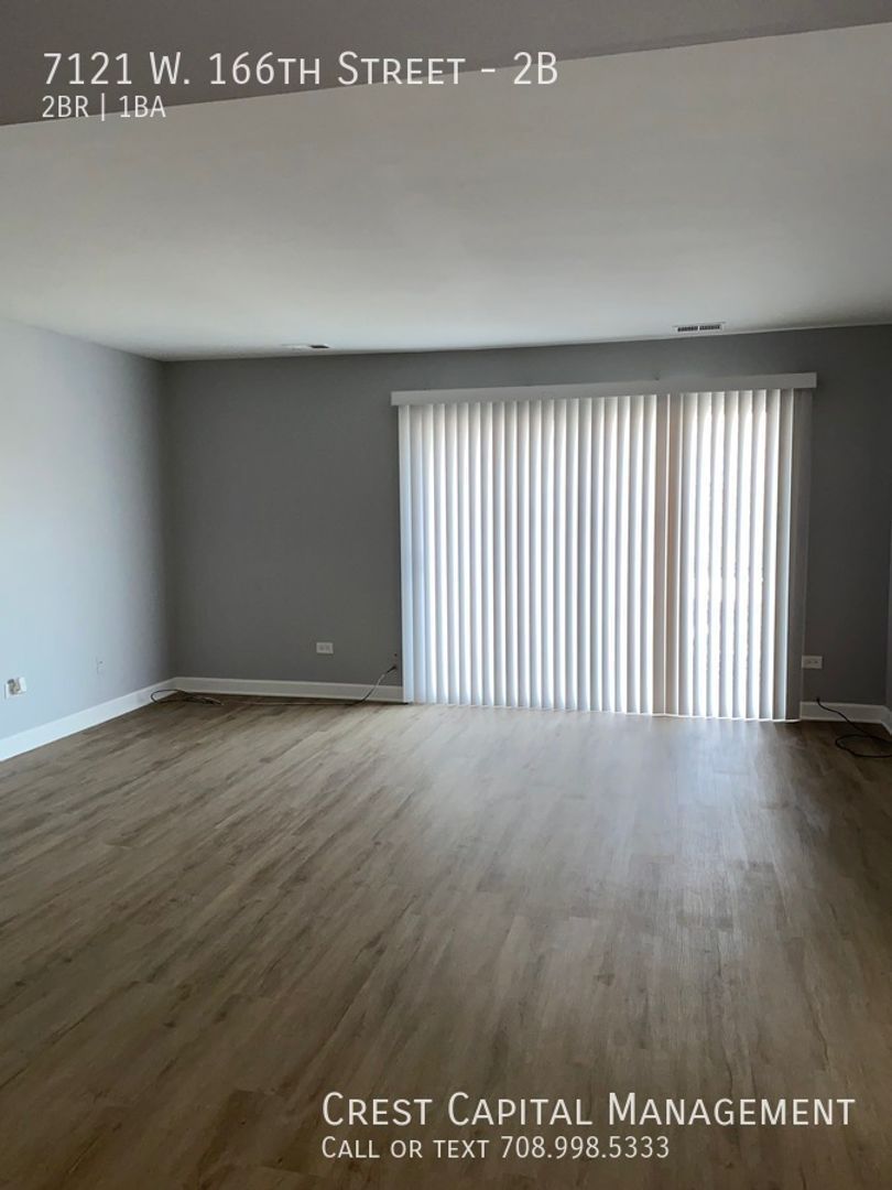 7121 166th St unit 1B – photo 4