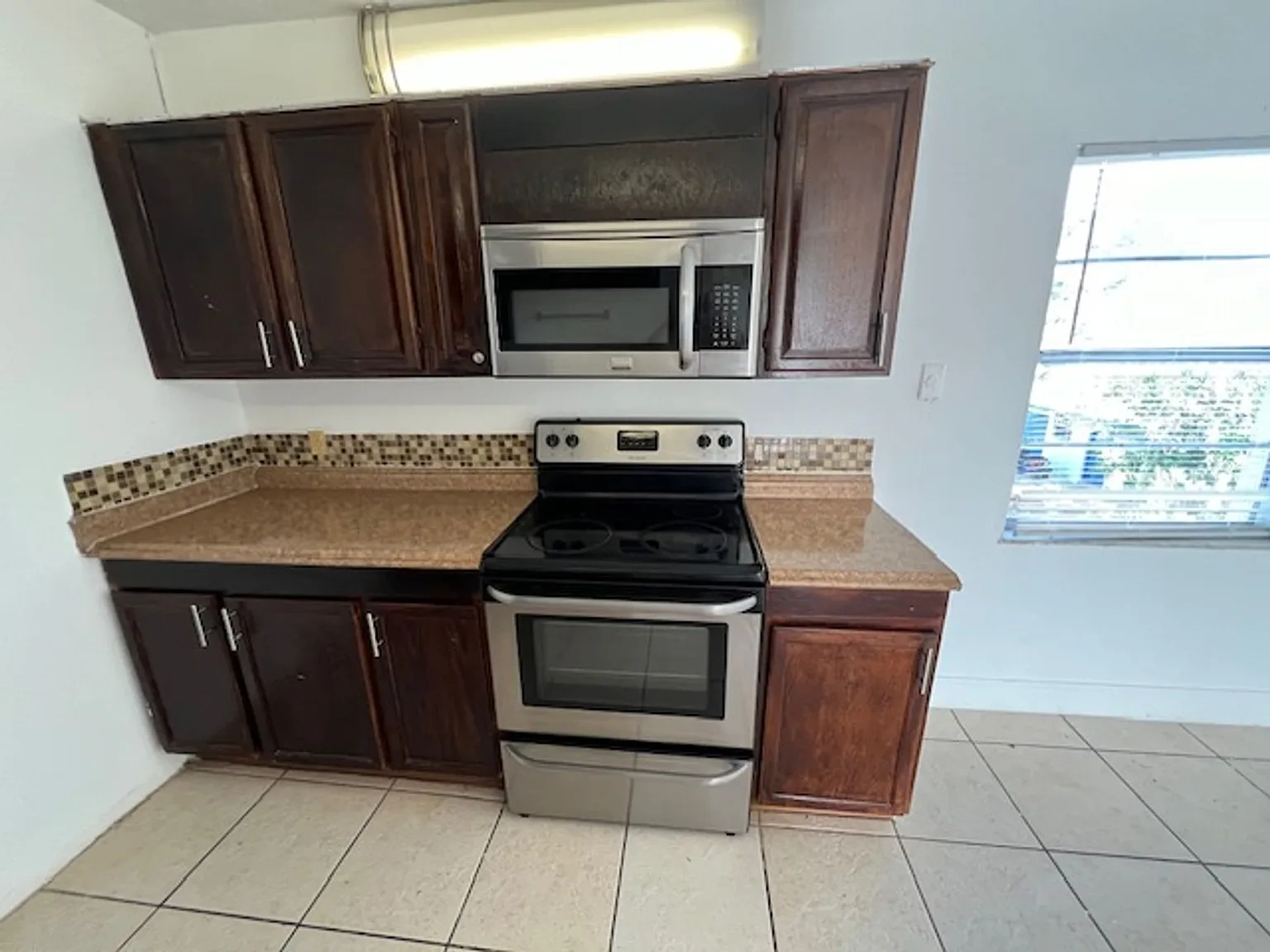 806 9th St West Palm Beach, FL 33403 – photo 5