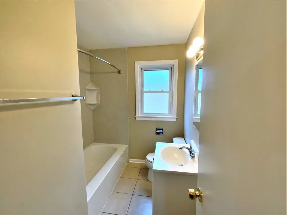 1453 Heidorn Ave – photo 2