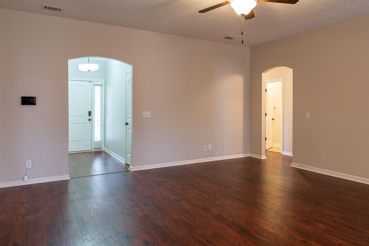 3237 Alexandria Dr – photo 5
