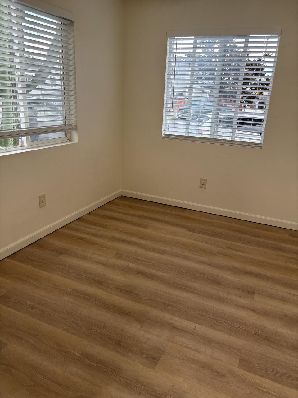 3676 Euclid Ave unit 82 – photo 5