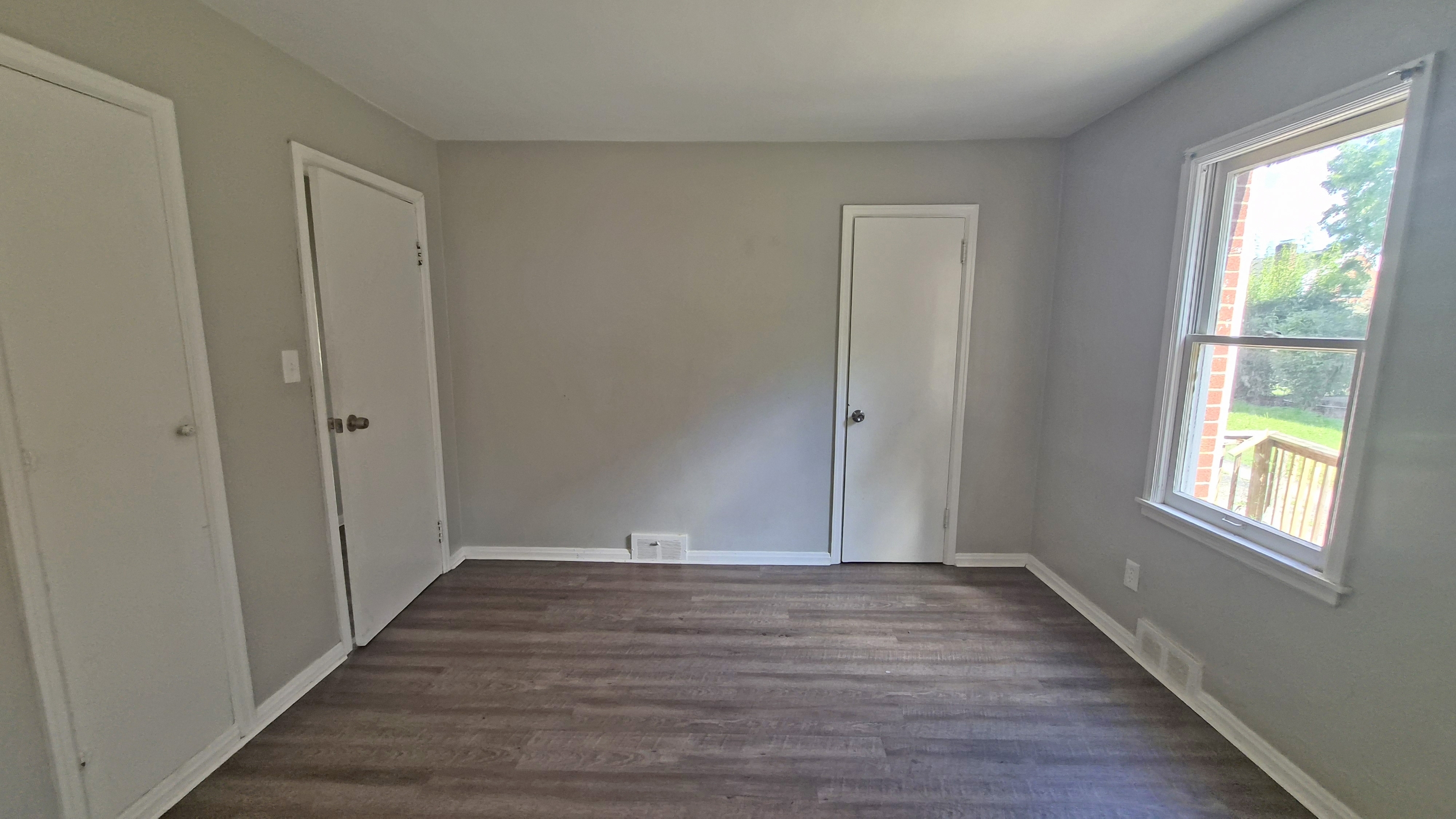 4230 Chester Dr – photo 5