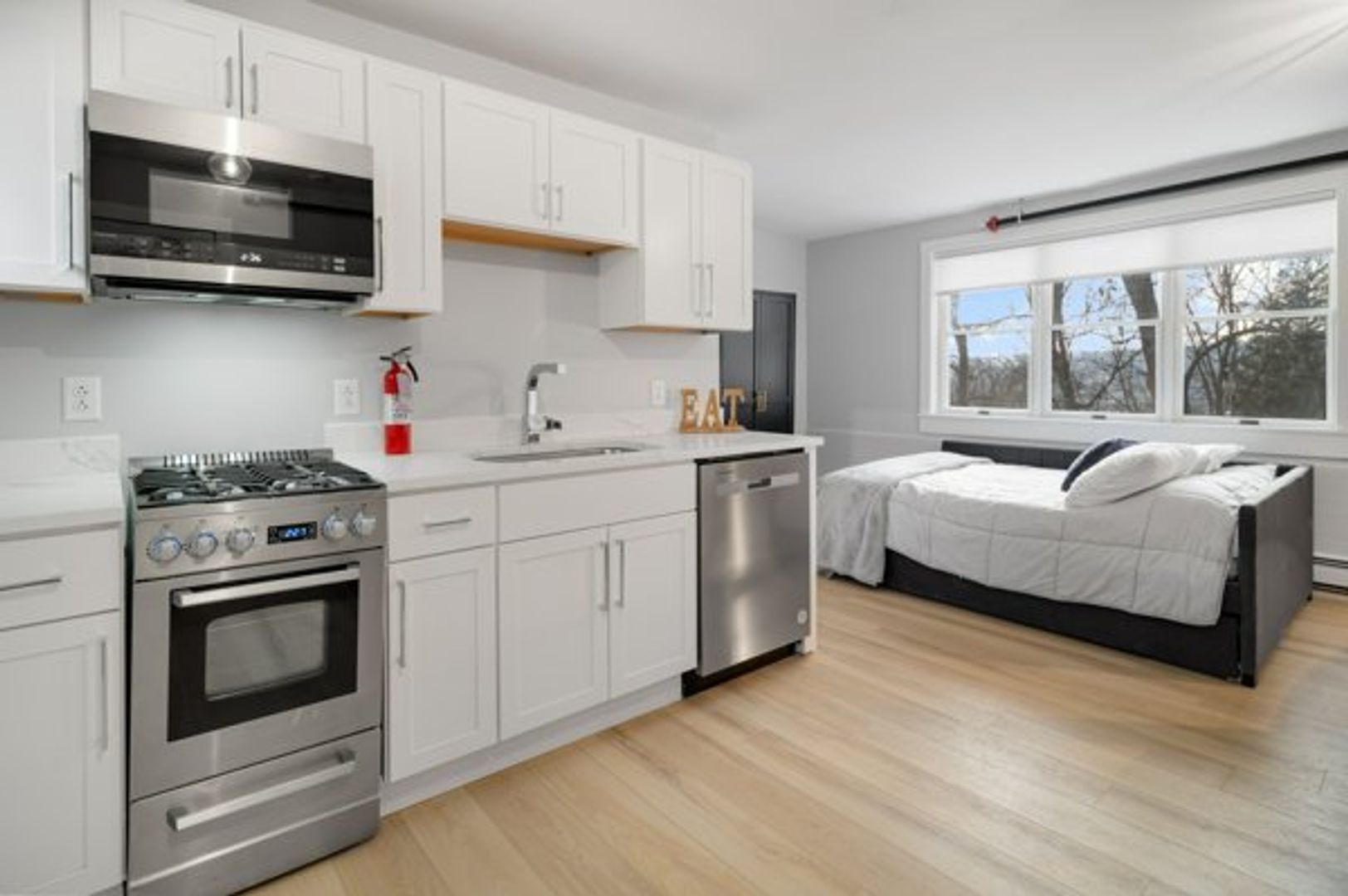 504 Stewart Ave unit 504-C – photo 2