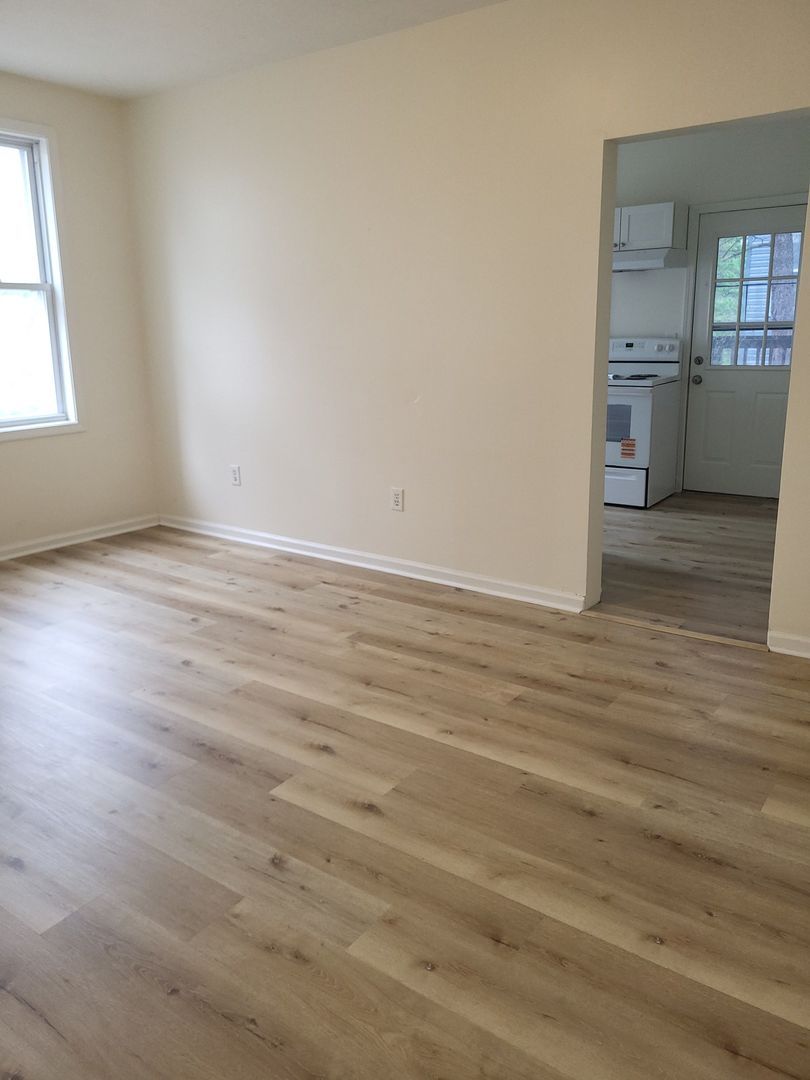 225 Park Ave unit Apt 3 – photo 5