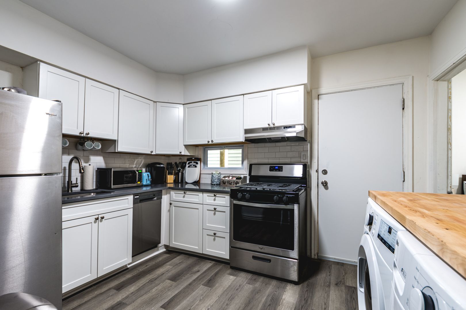 4913 Yew St unit 1 – photo 2