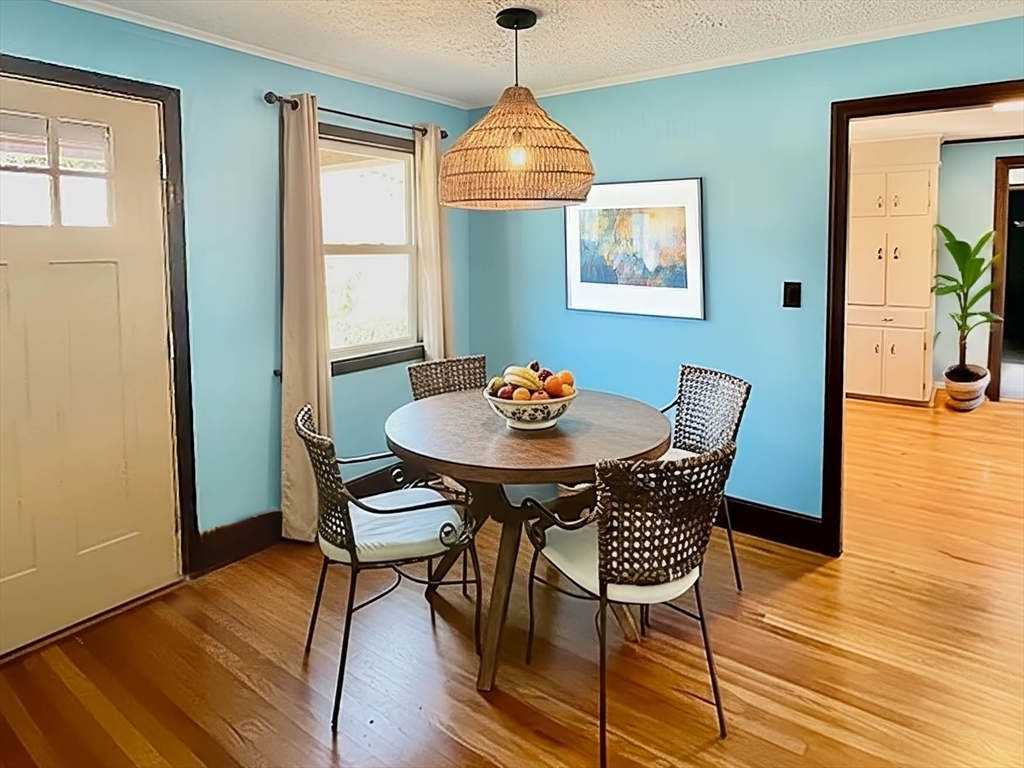 6 Hadassah Wy unit Winter – photo 4