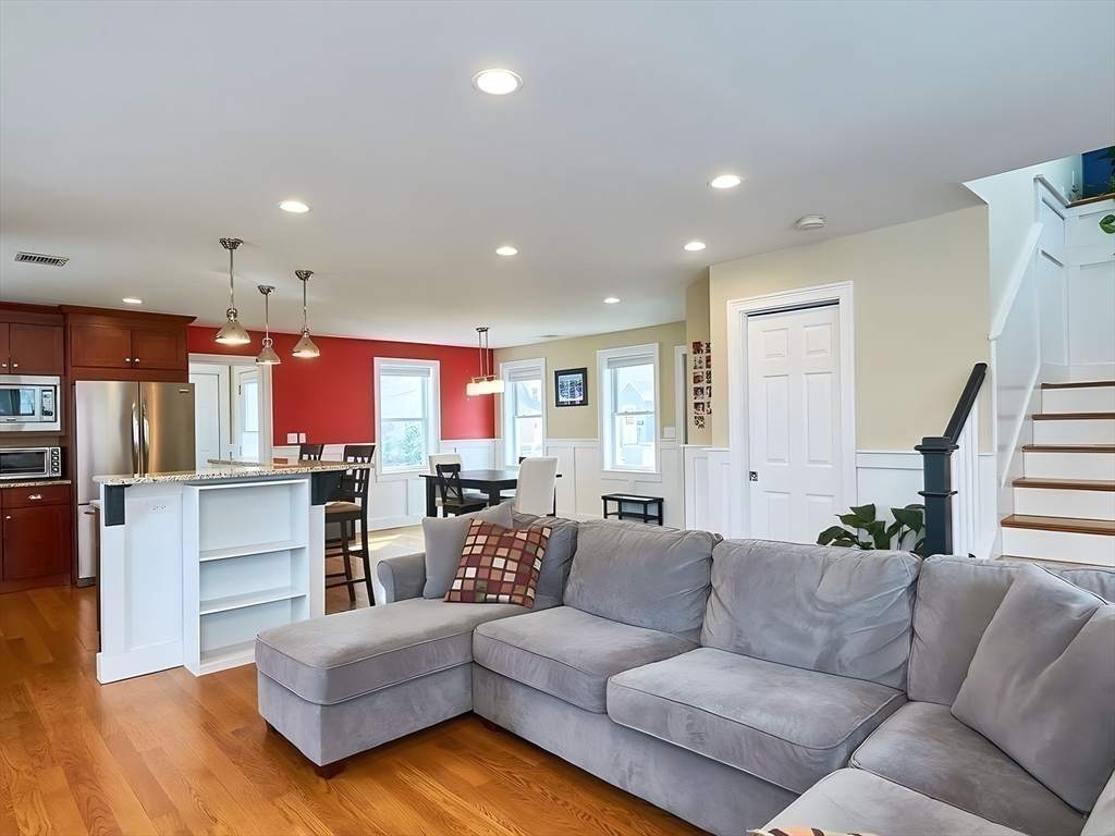 2 Michael St – photo 3