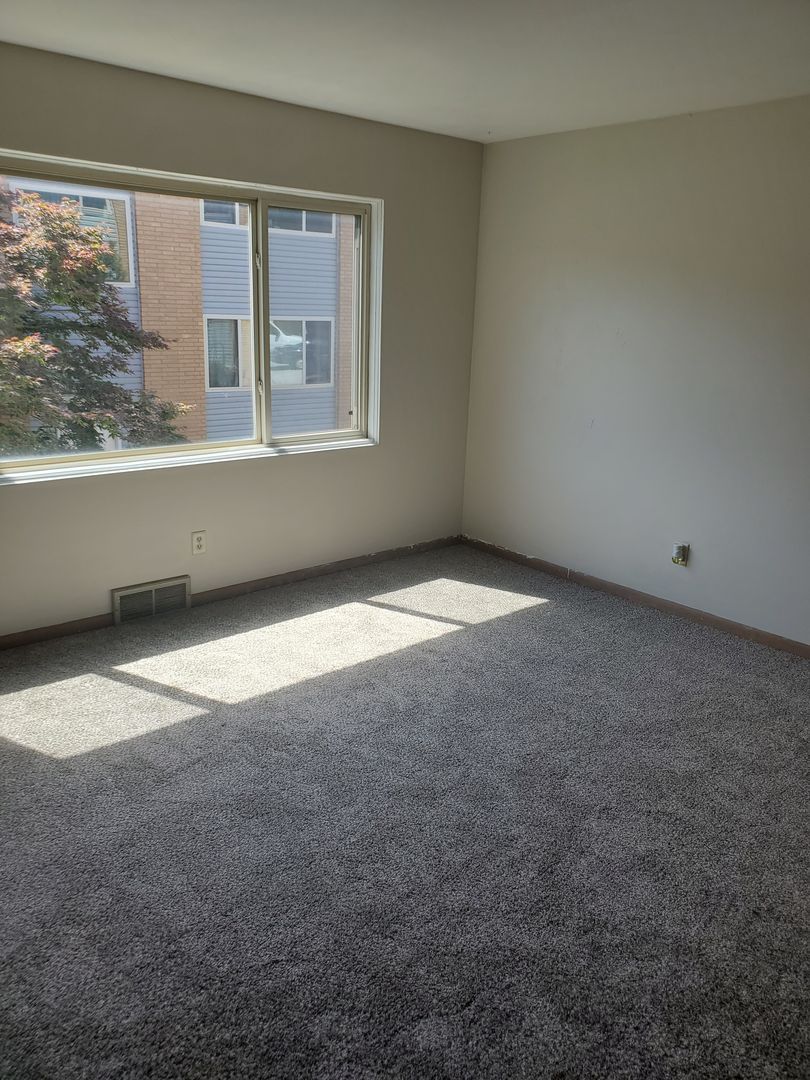 4711 12th Ave unit 3 – photo 5