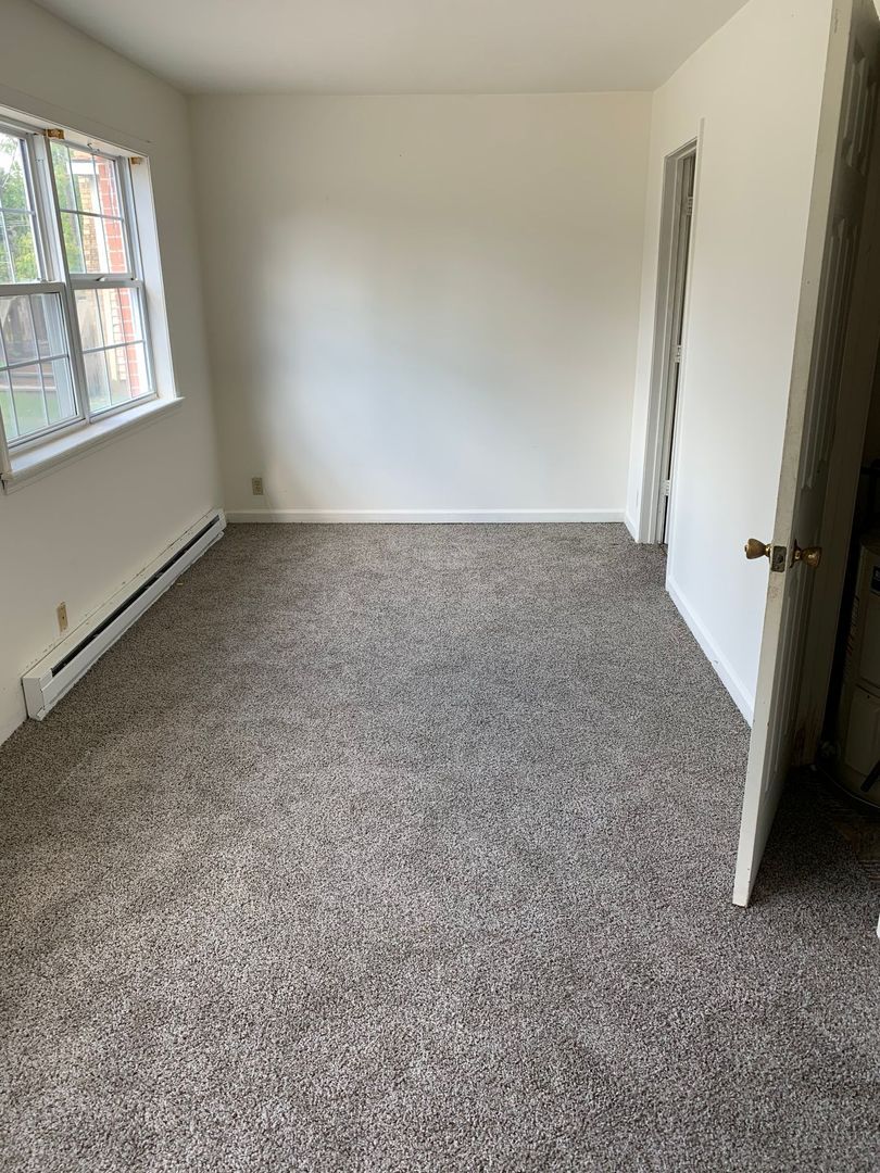 507 S Ash St unit 2 – photo 2