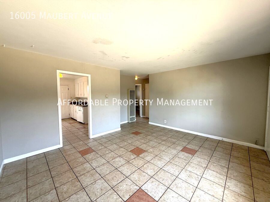 16005 Maubert Ave – photo 3