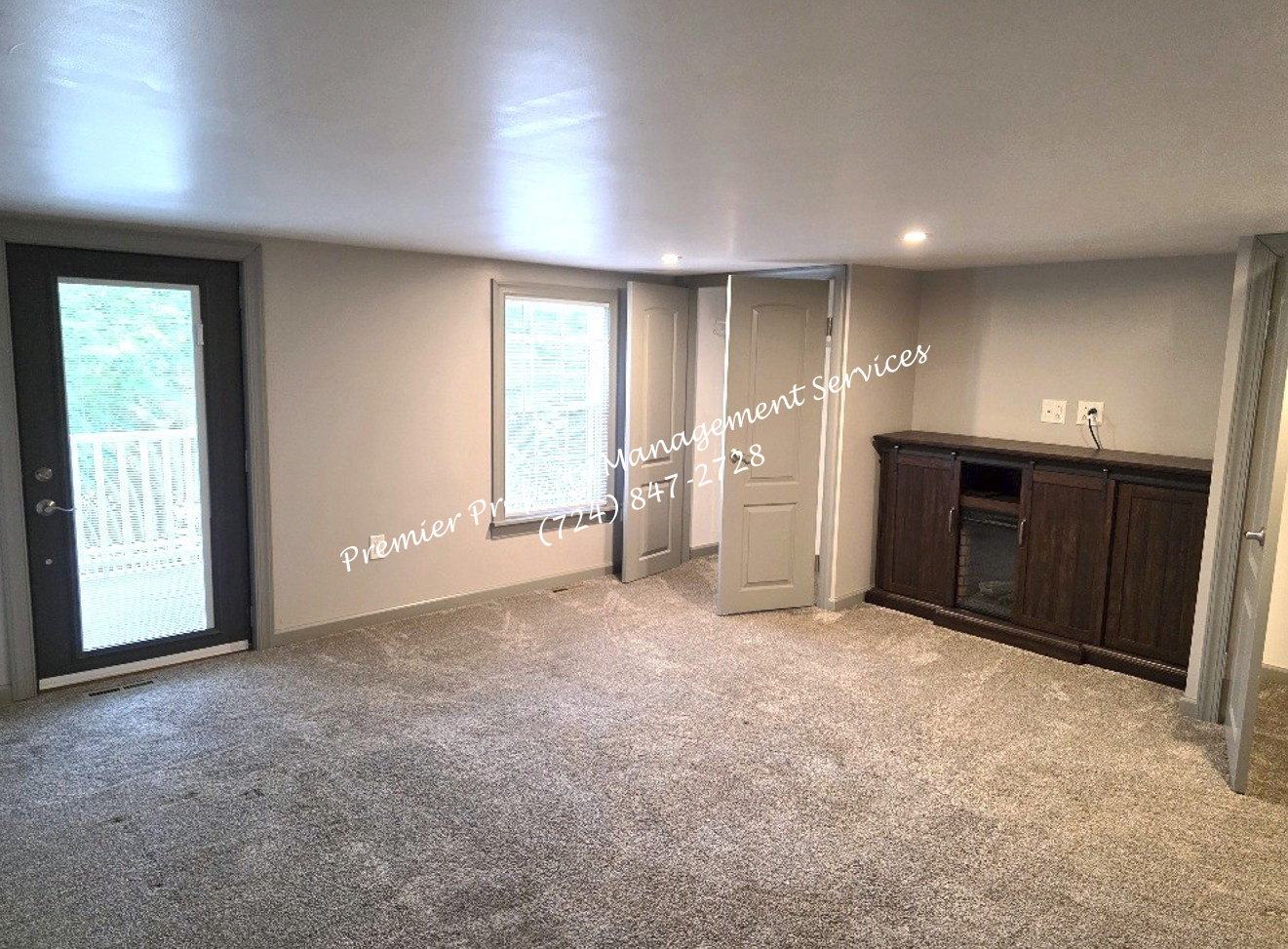 1119 Riverside Dr unit # 2 – photo 2