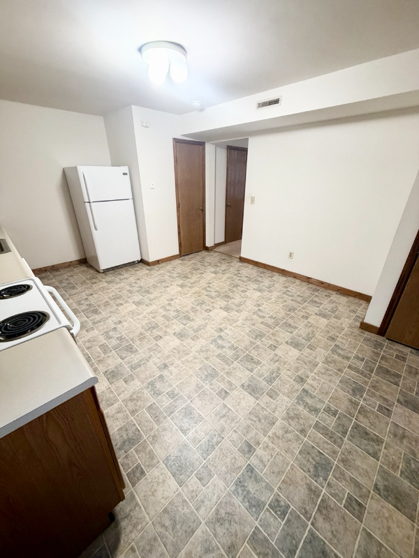22 Vosburgh Rd – photo 4