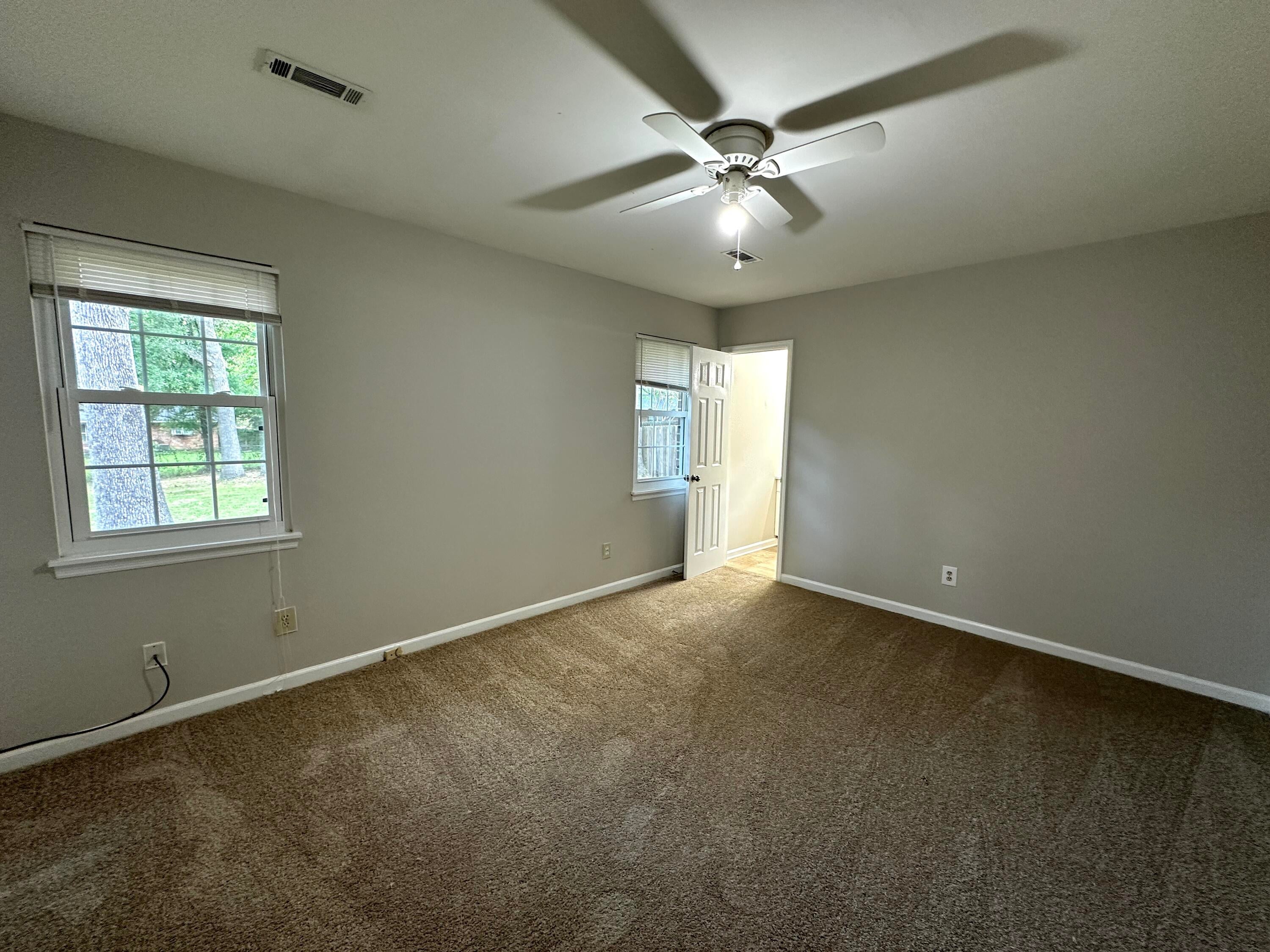 46 Oak Grove Rd – photo 5