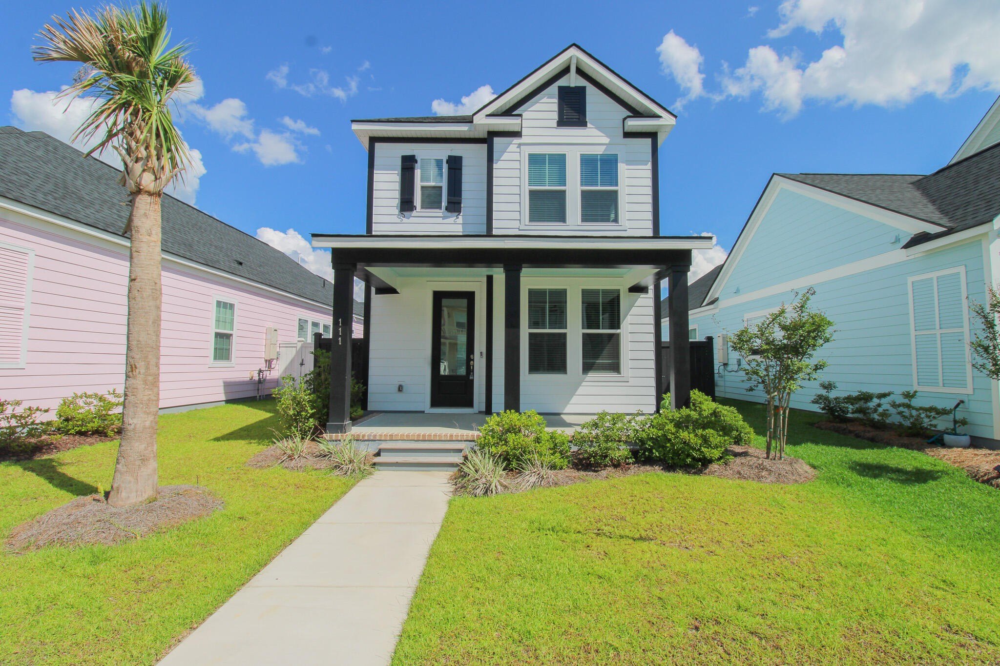 111 Crimson St – photo 2