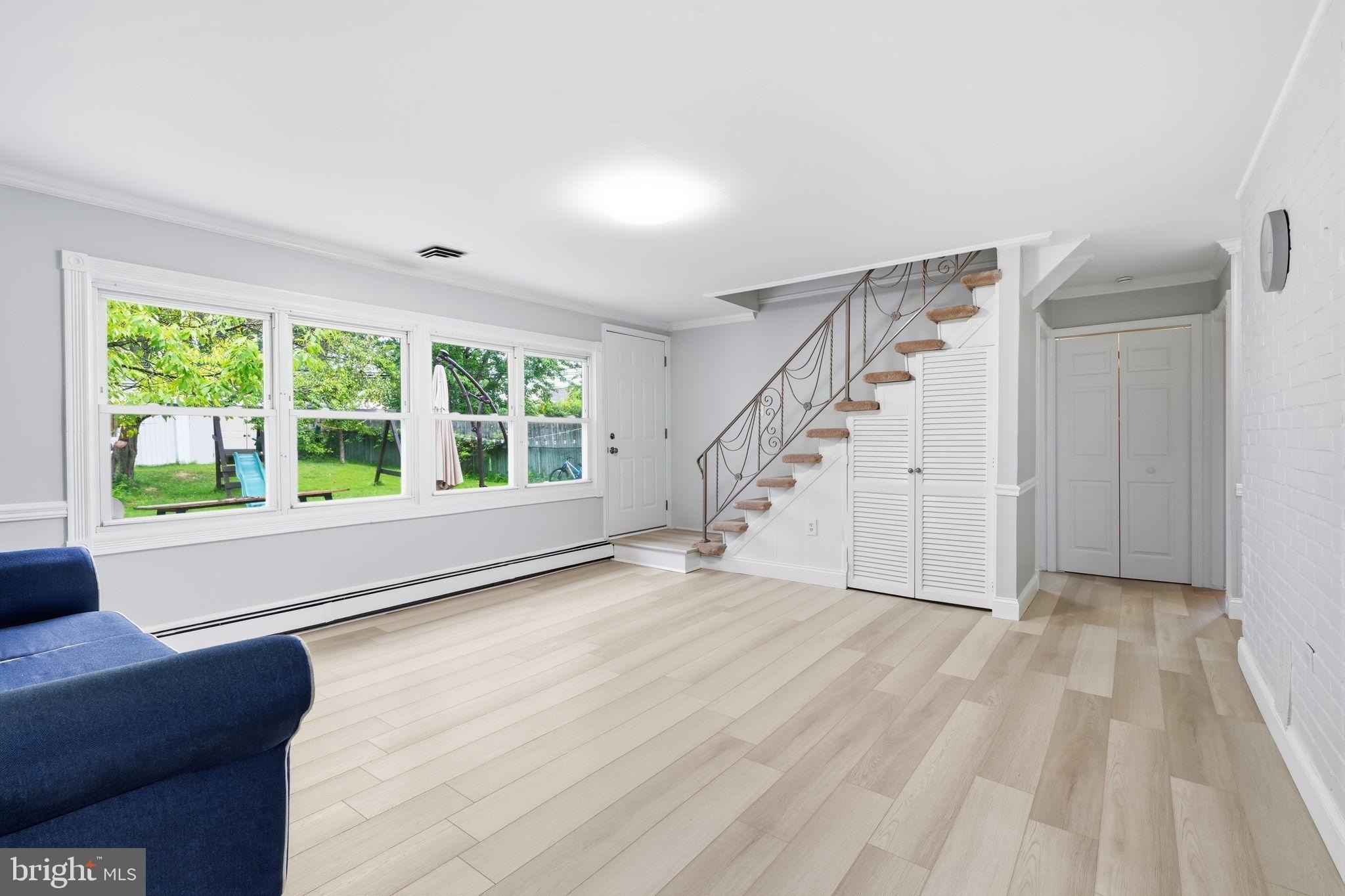 407 Holly Dr – photo 4