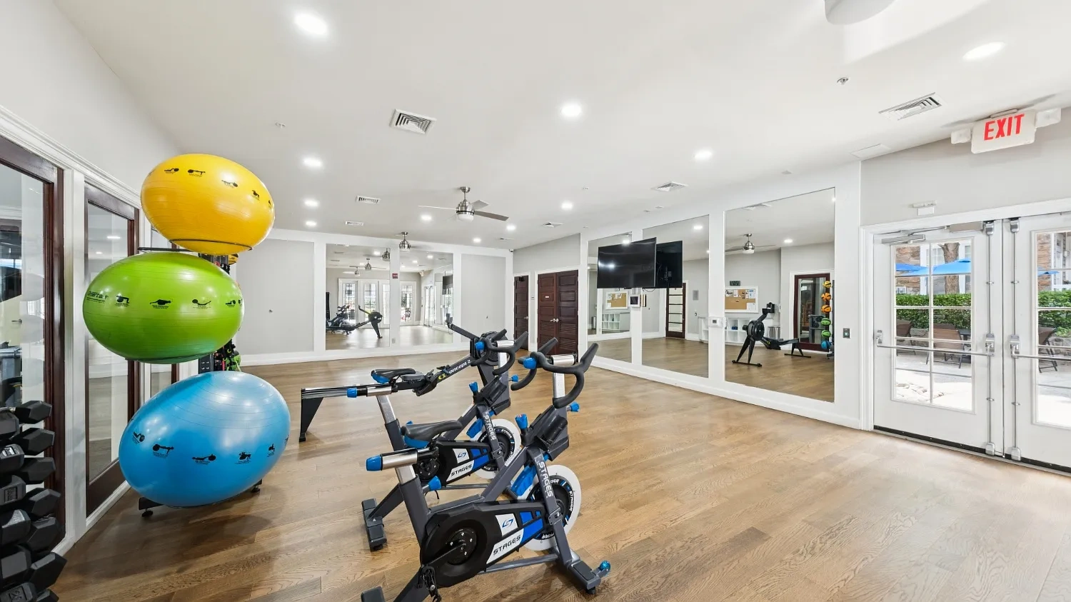 Stone Point Apartments – photo 1