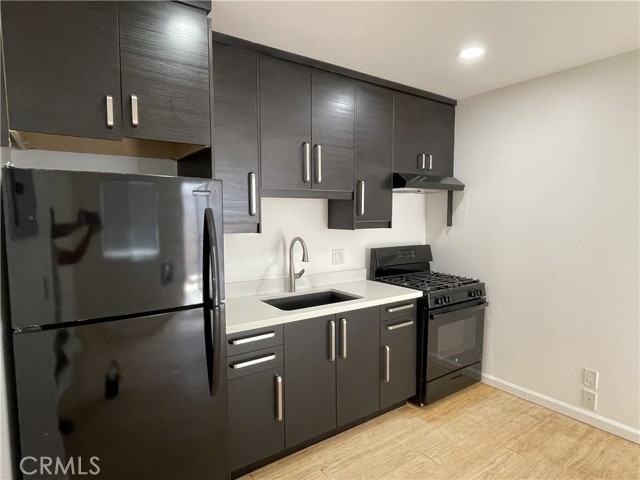 1640 Sherman Pl unit 8 – photo 3