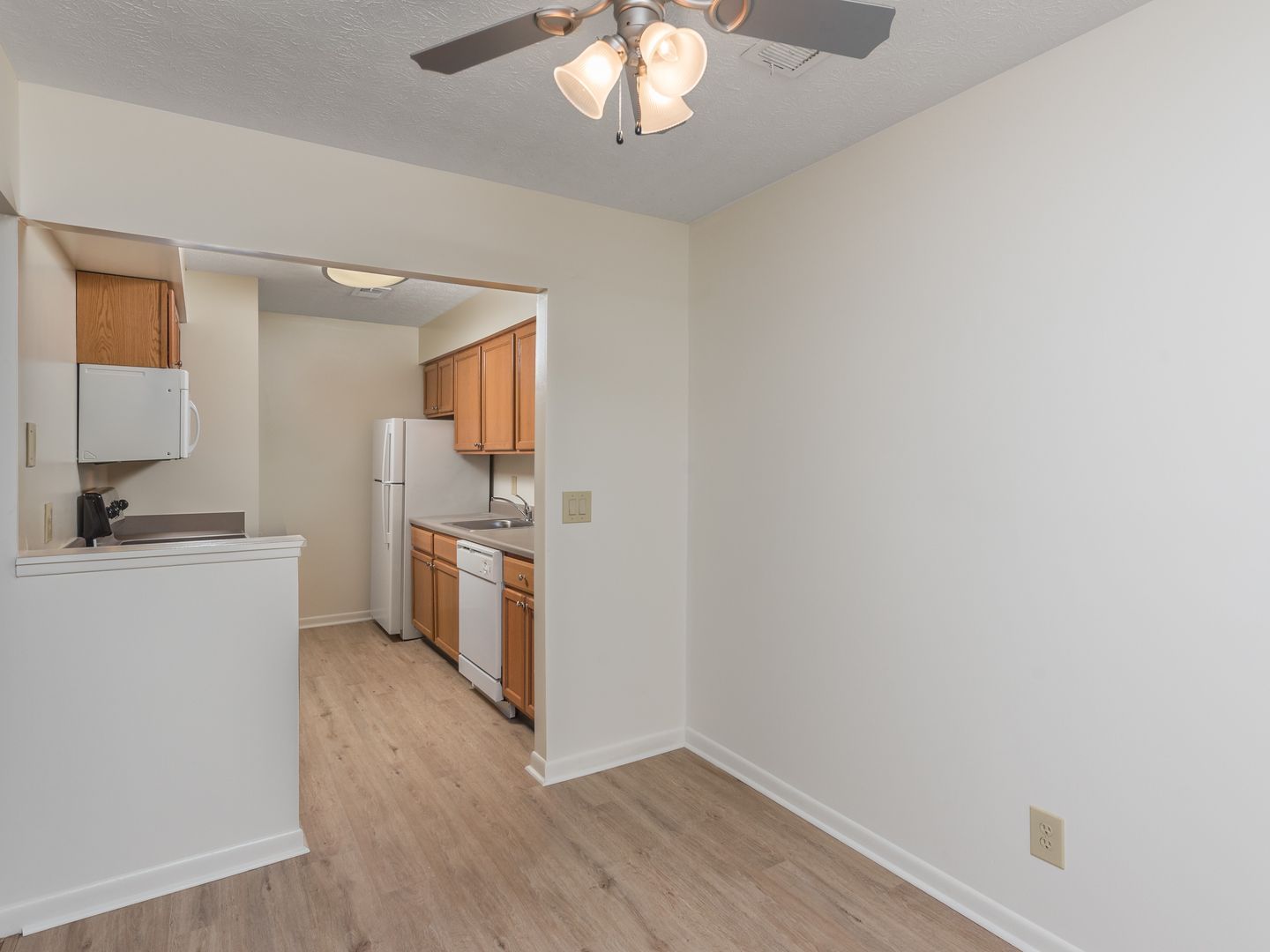 6275 Country Club Dr unit 6607 – photo 2