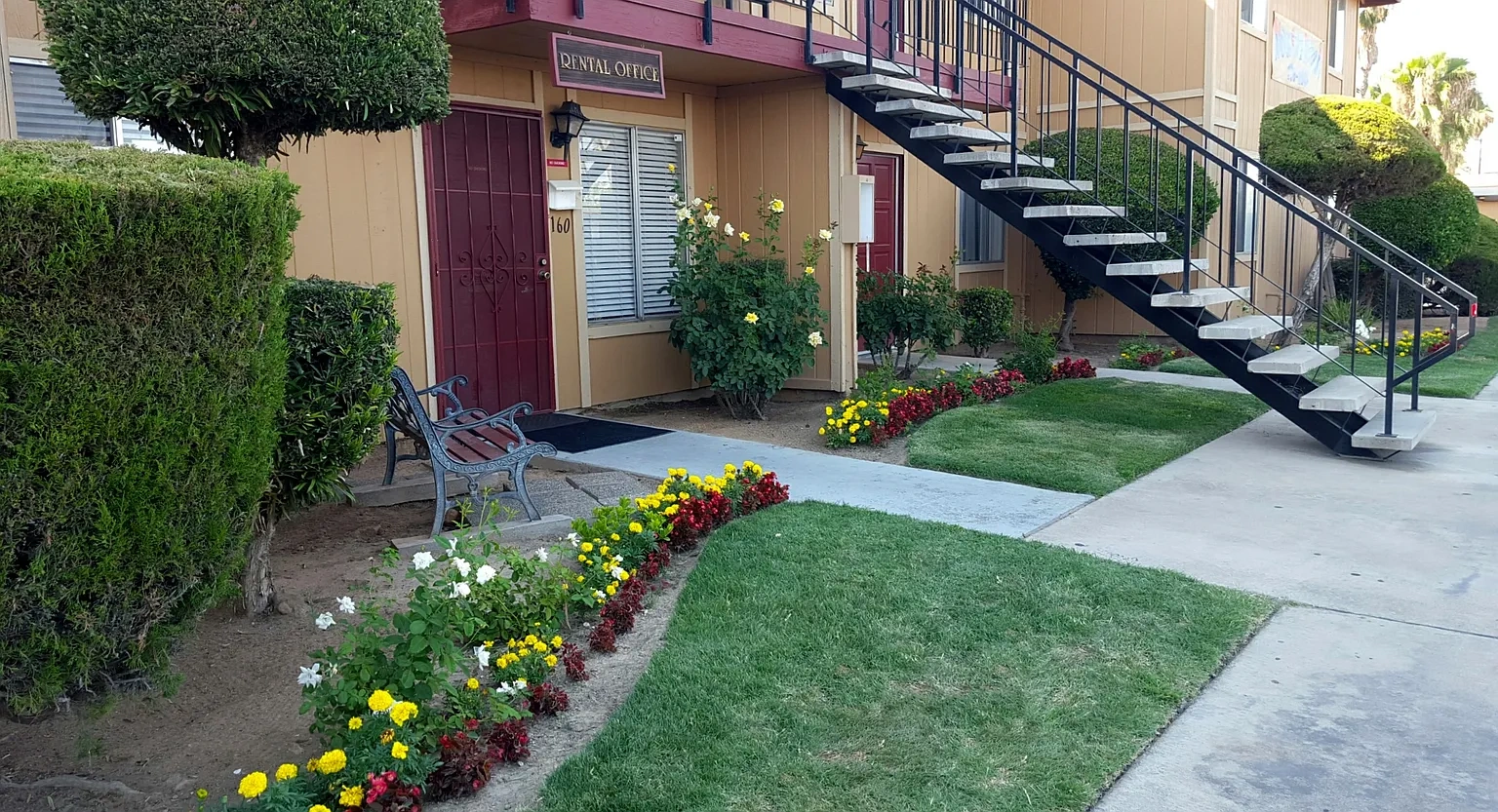 VICTORIA PARK APARTMENTS – photo 3
