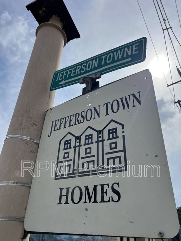 10062 Jefferson Hwy unit C – photo 2